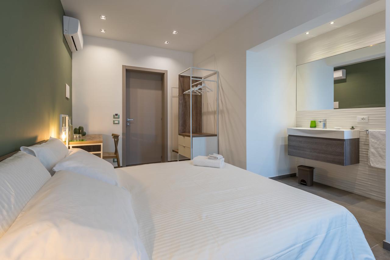 Aurienzia Hotel Рагуза Екстериор снимка