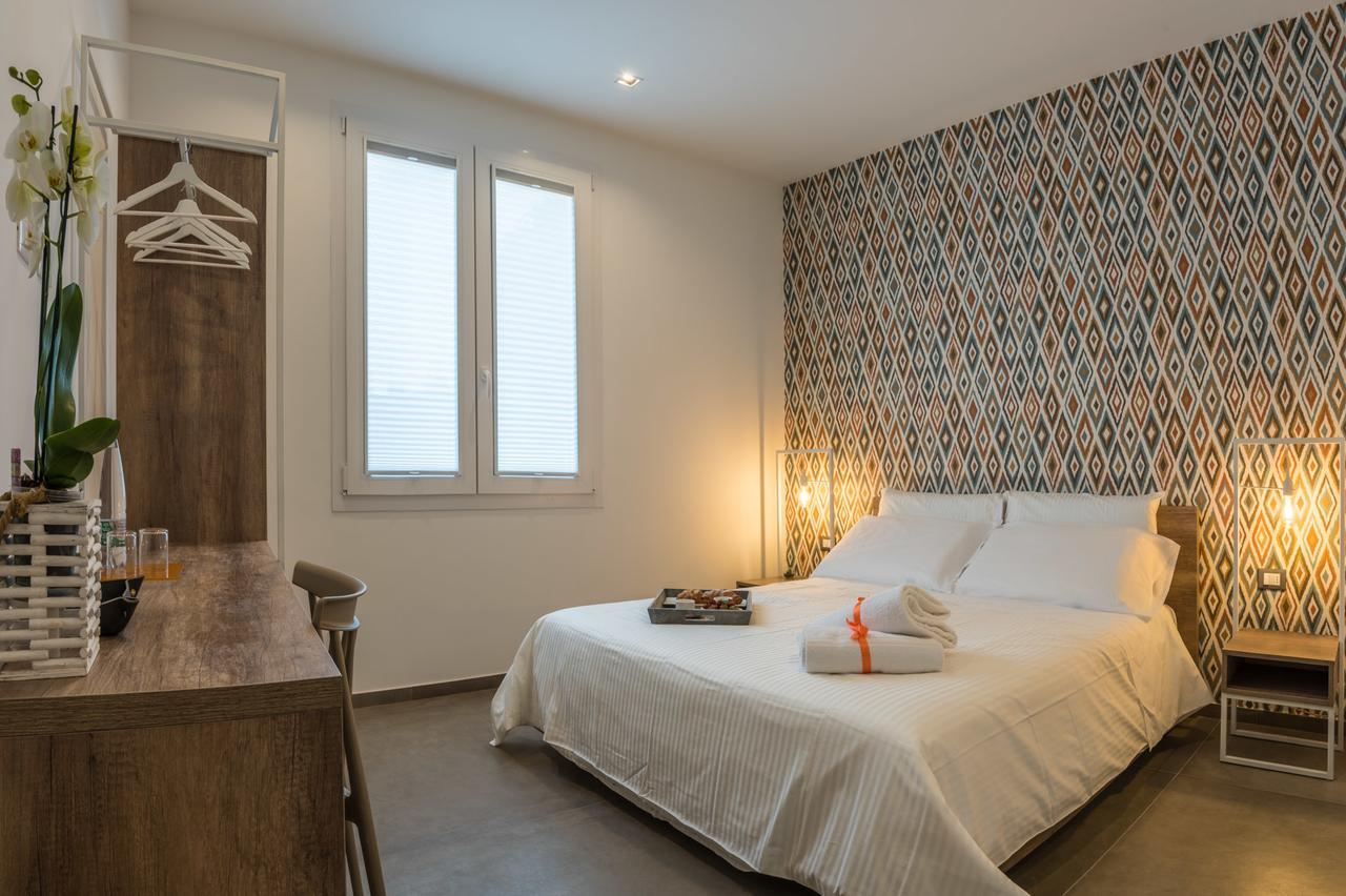 Aurienzia Hotel Рагуза Екстериор снимка